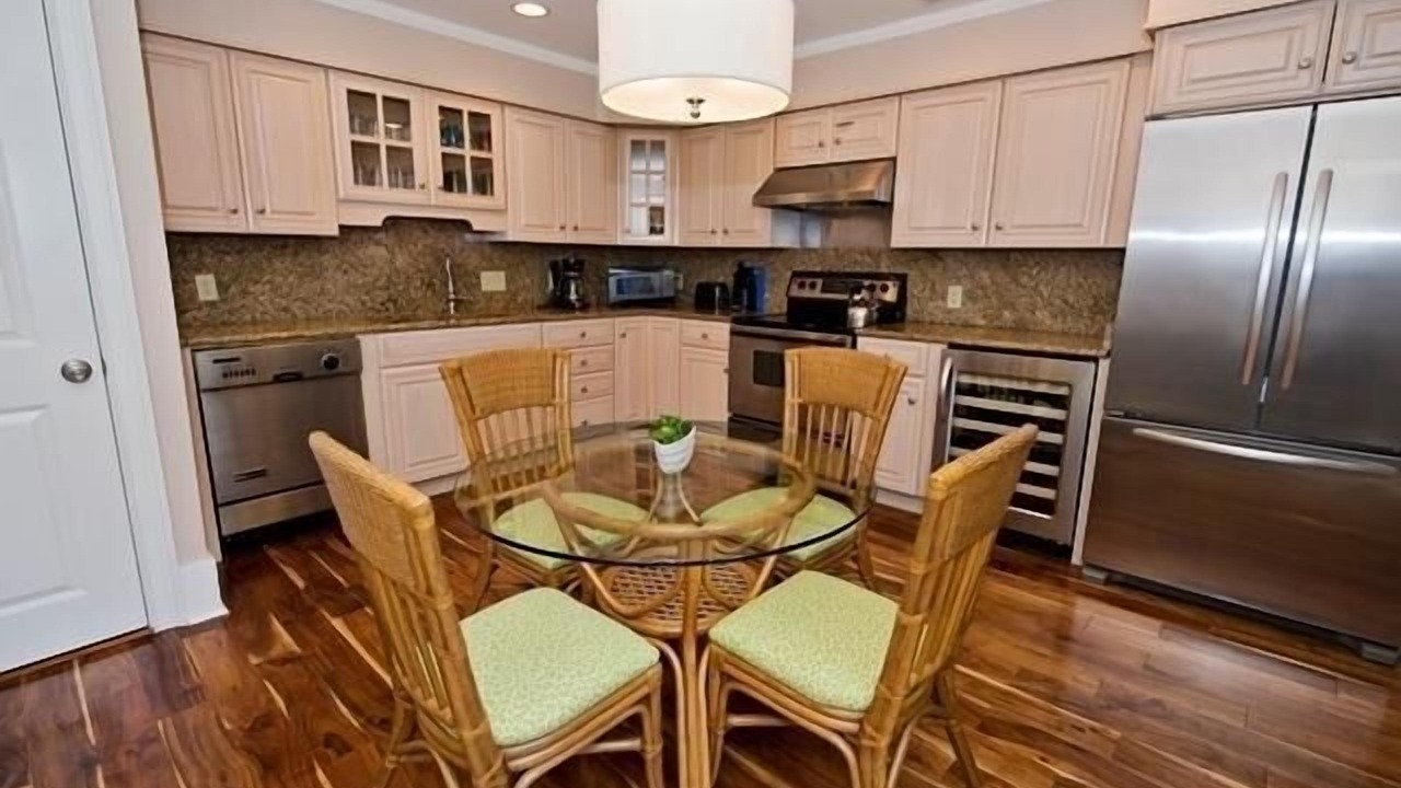 Photo of Kitchen in Beach Lagoon