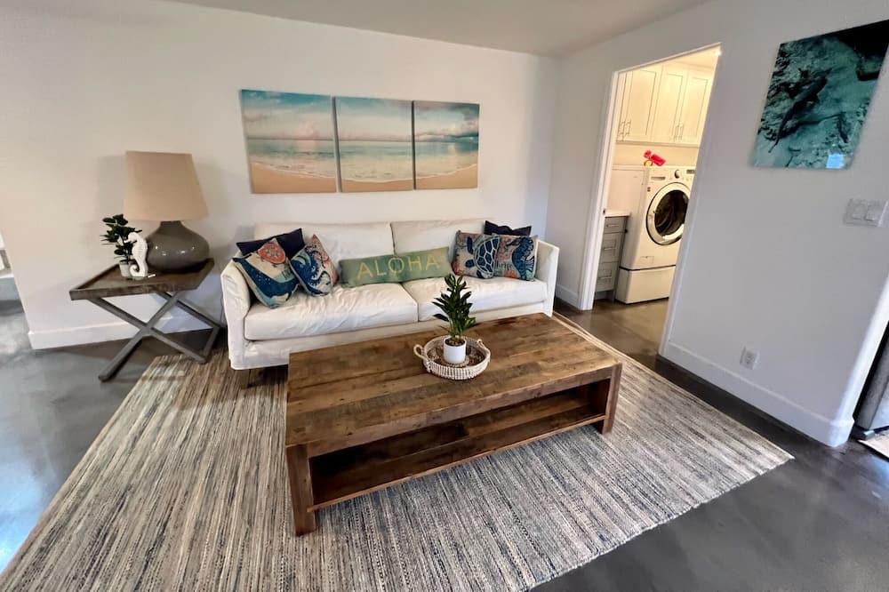Photo of Livingroom in Kailua