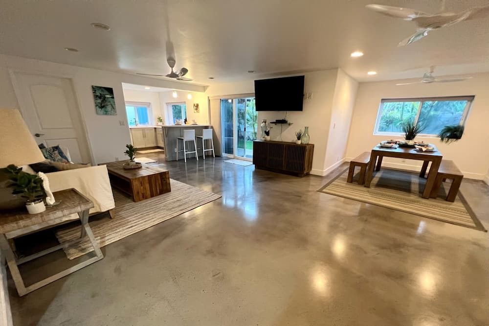 Photo of Livingroom in Kailua