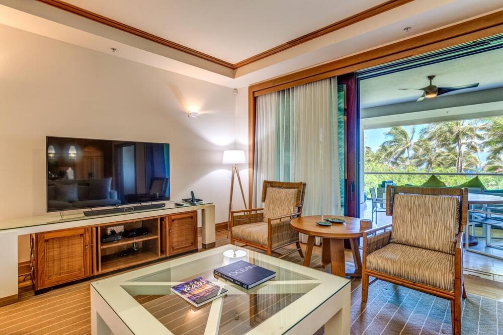 Photo of Others in Montage Kapalua Bay