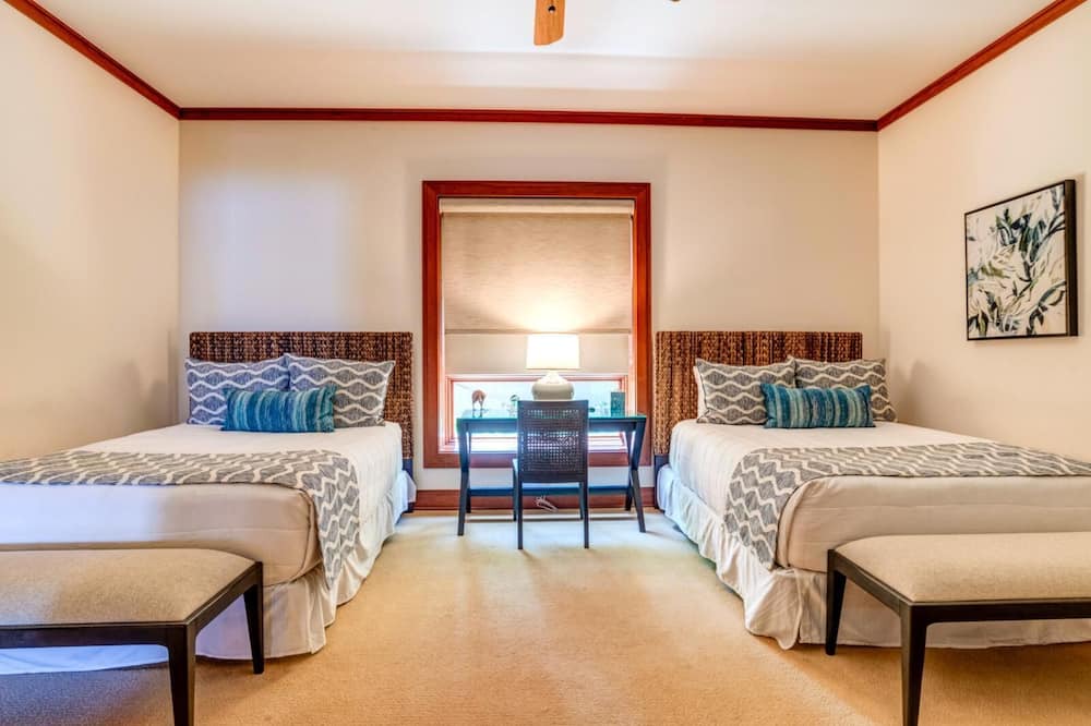 Photo of Bedroom in Montage Kapalua Bay