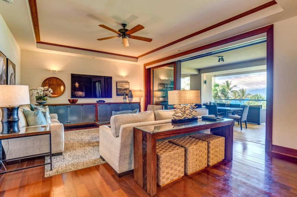Photo of Livingroom in Montage Kapalua Bay