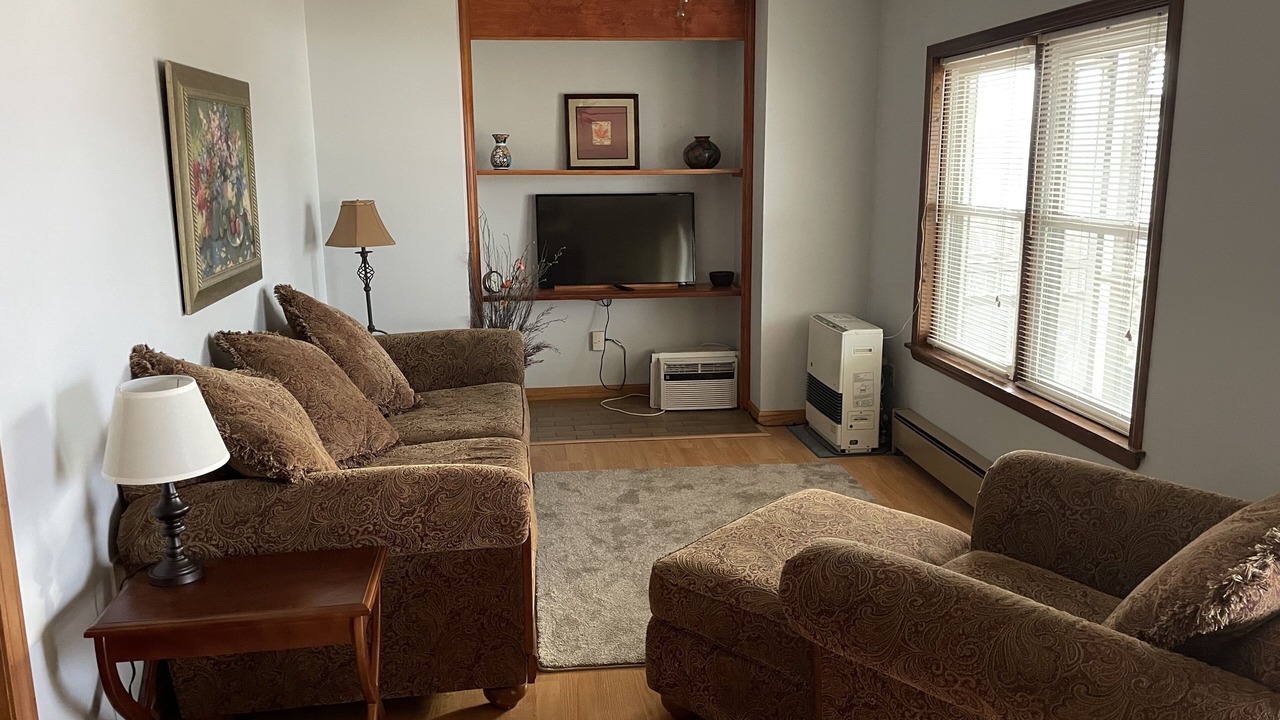 Photo of Livingroom in Burnsville