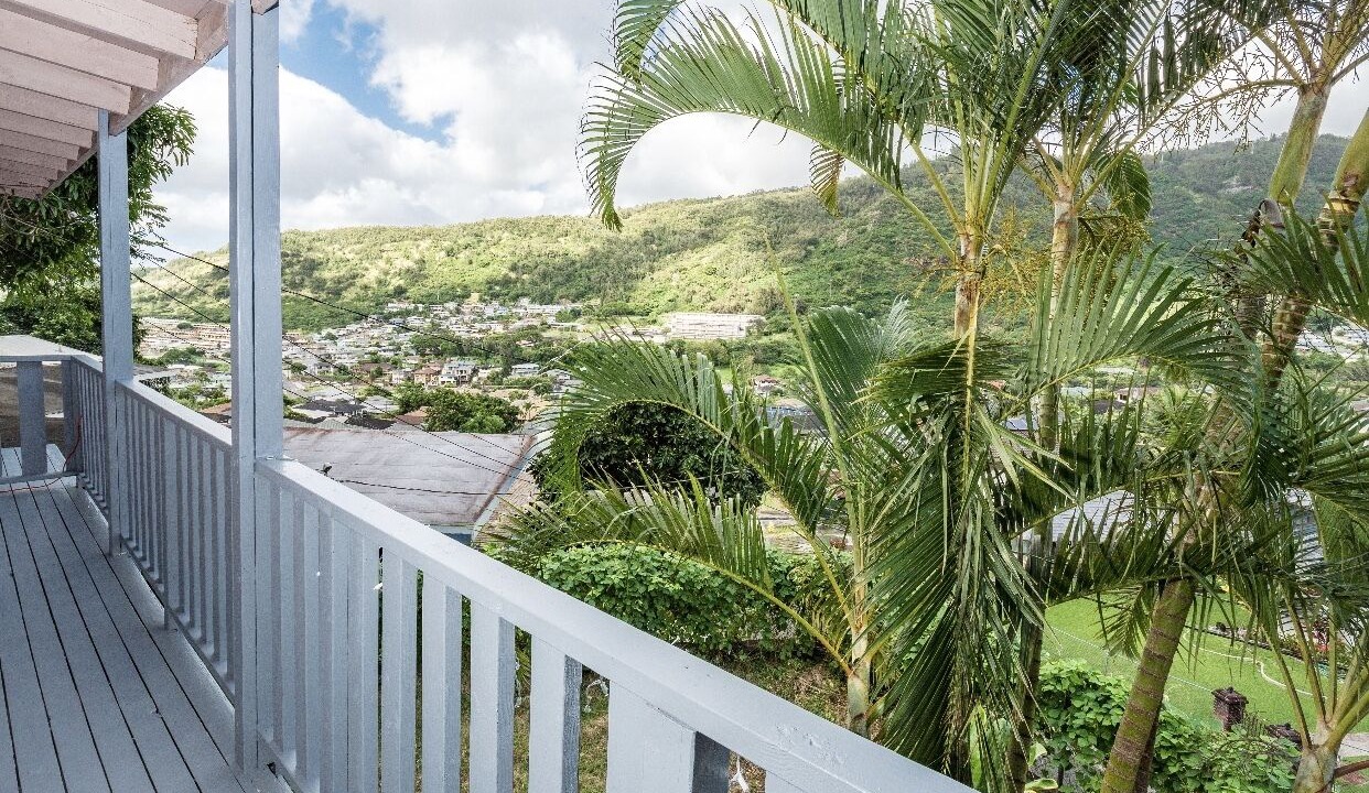Photo of Outdoor in Kalihi Valley