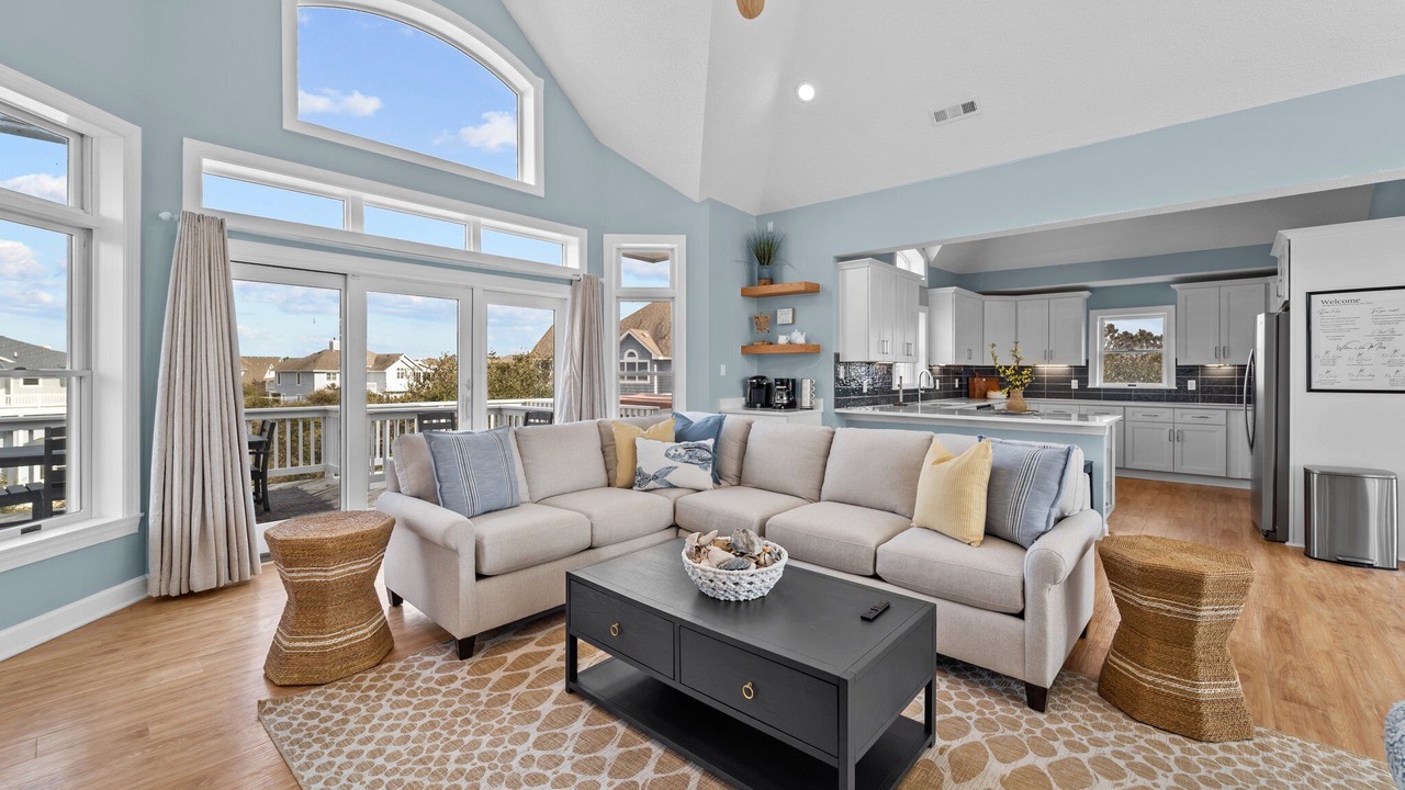 Photo of Livingroom in Pine Island