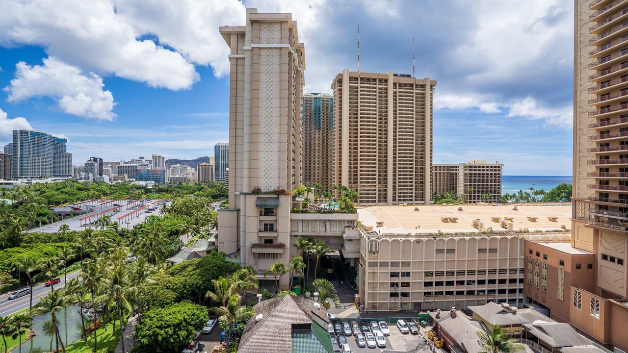 Photo of Others in Waikiki