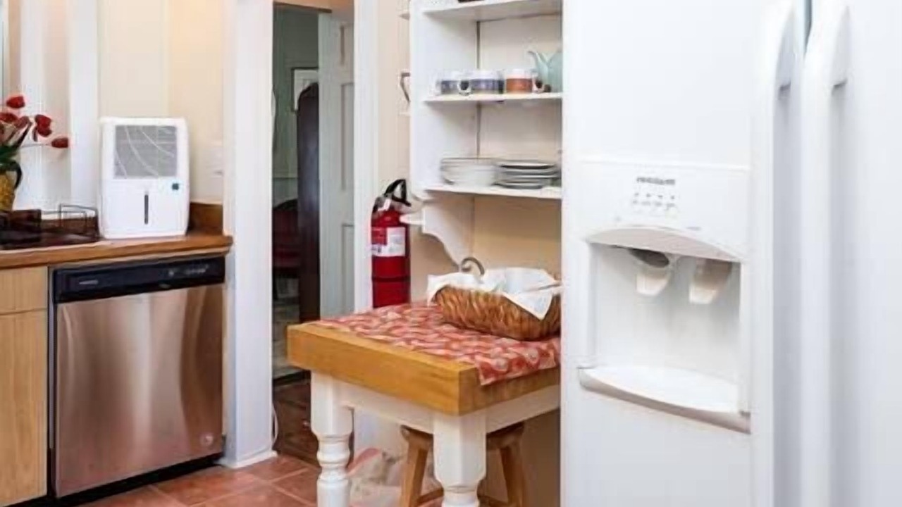 Photo of Kitchen in Harleston Village
