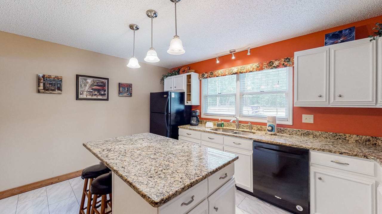 Photo of Kitchen in Leesville