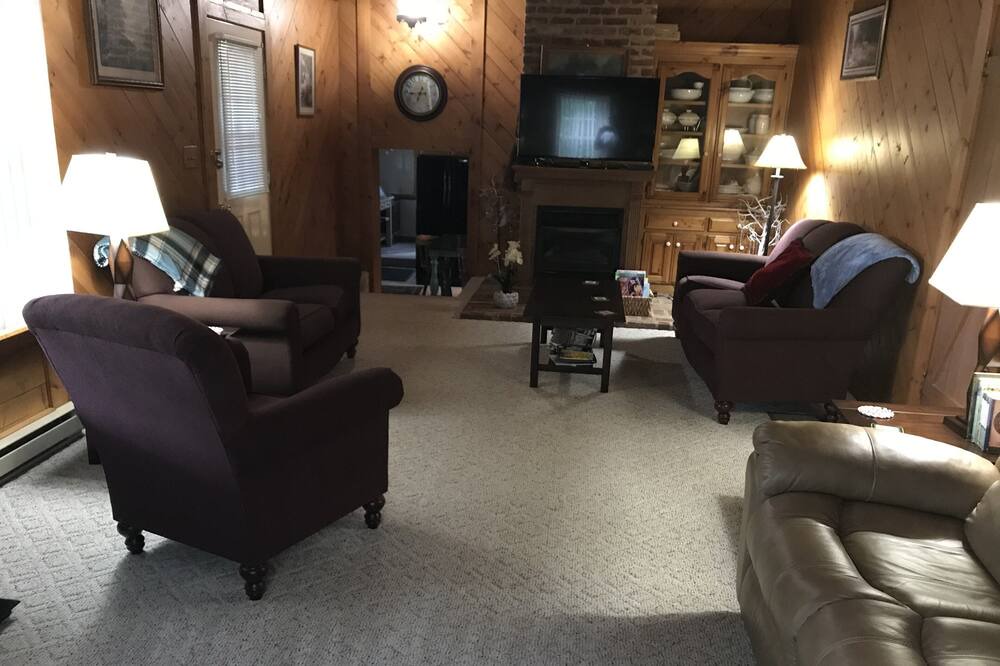 Photo of Livingroom in Marion