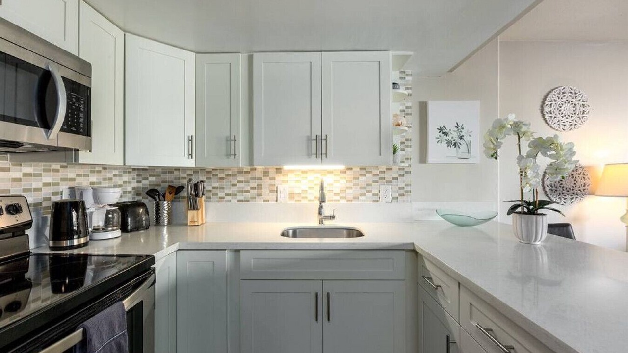 Photo of Kitchen in Waikiki