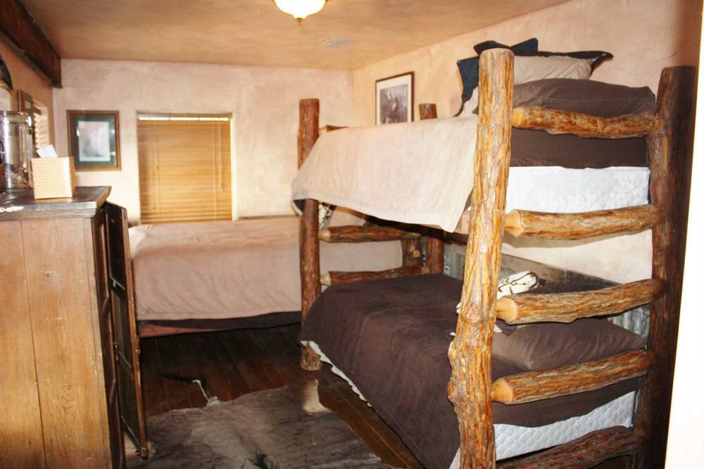 Photo of Bedroom in Tarpley