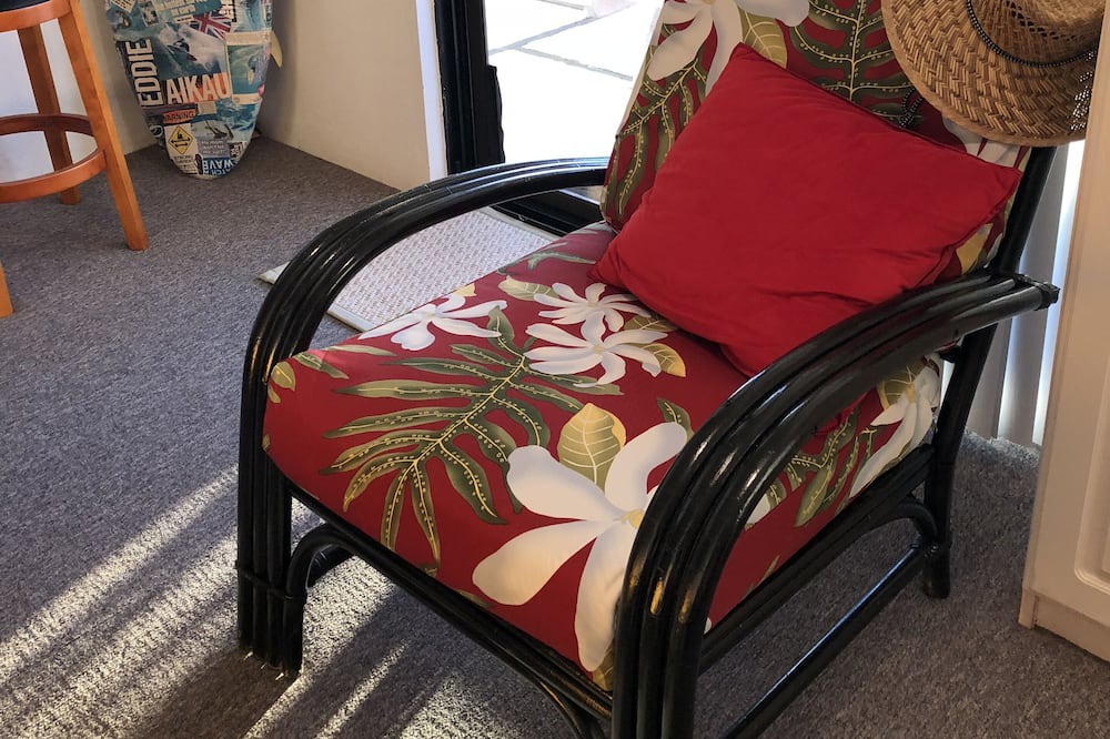 Photo of Livingroom in Kona Paradise
