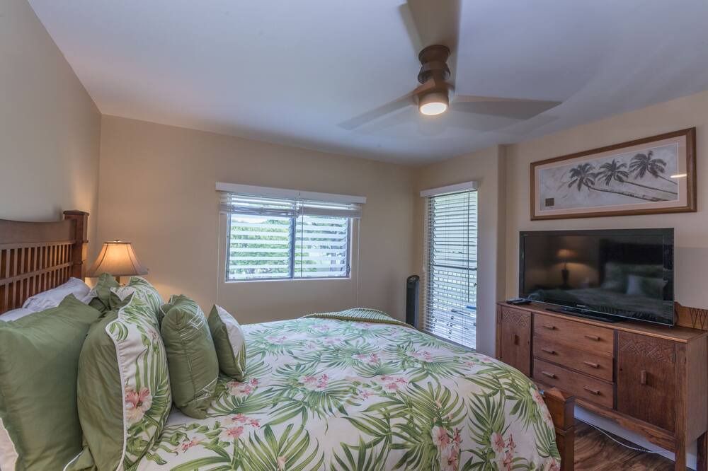 Photo of Bedroom in Keauhou