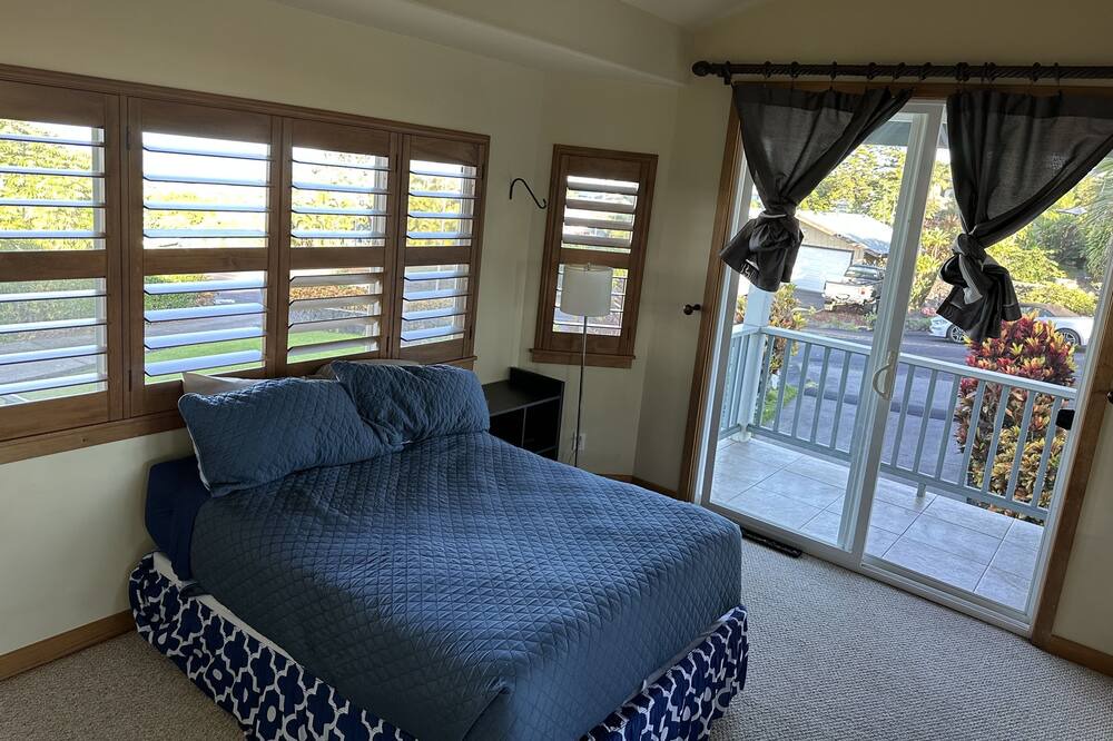 Photo of Bedroom in Kona Palisades