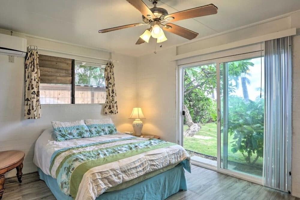 Photo of Bedroom in Maili