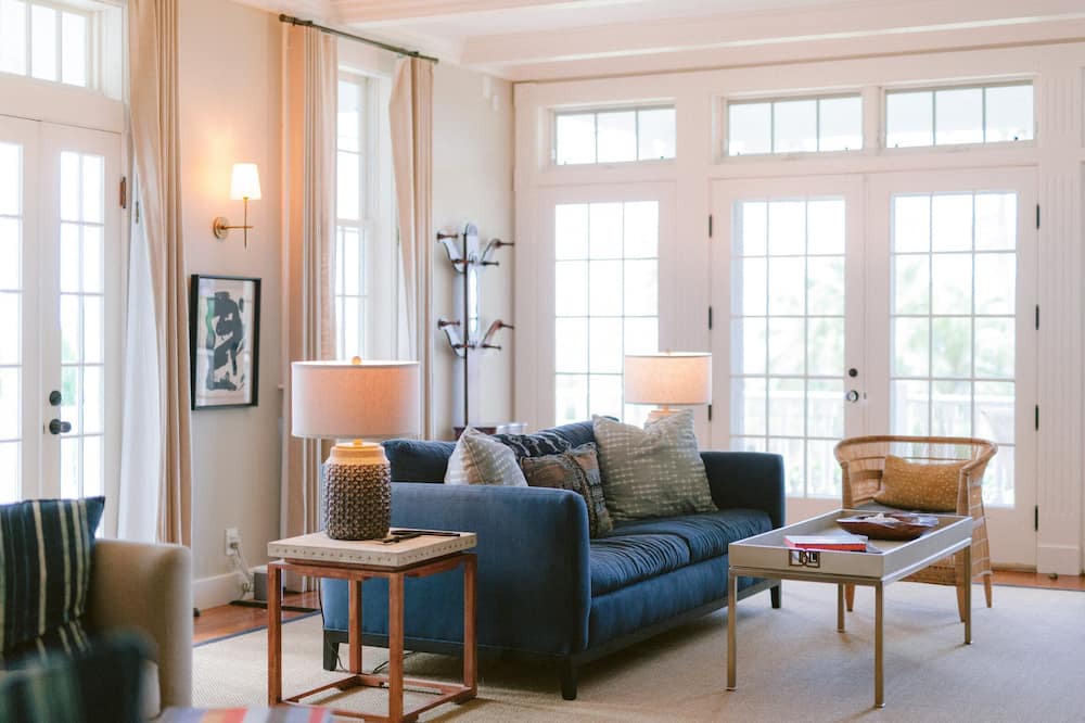 Photo of Livingroom in Pauwela