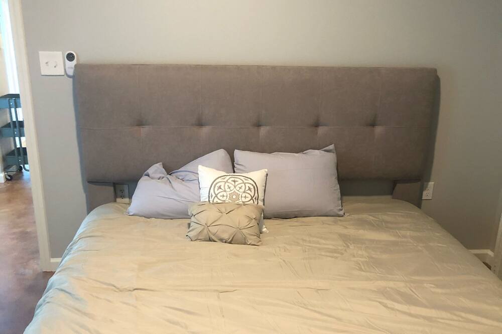 Photo of Bedroom in Council Creek South