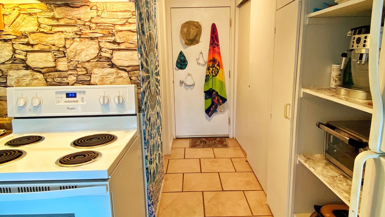 Photo of Kitchen in Waianae