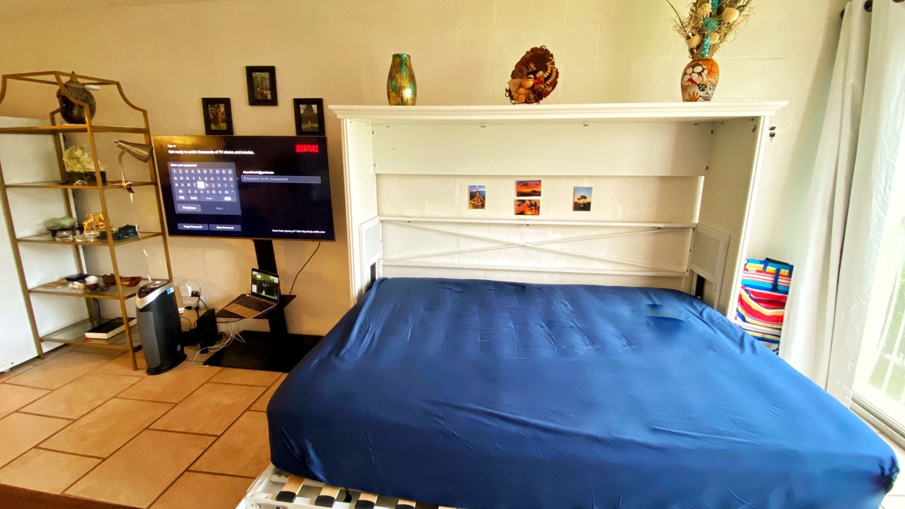 Photo of Bedroom in Waianae