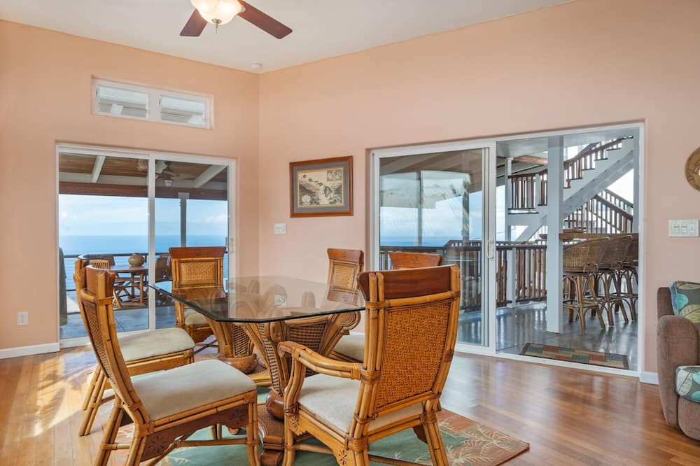 Photo of Bedroom in Kona Paradise