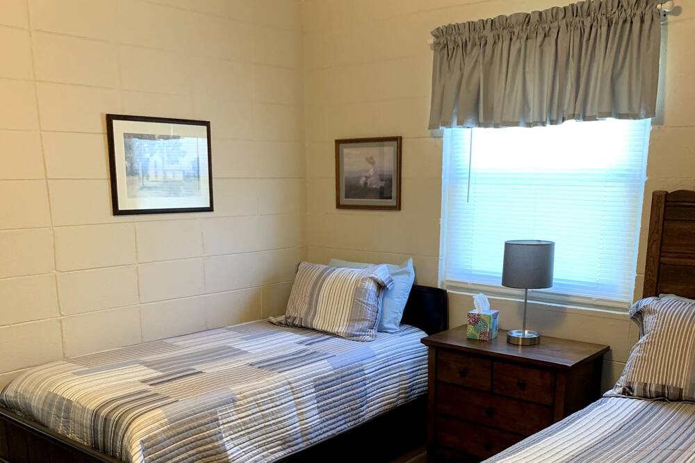 Photo of Bedroom in Newport