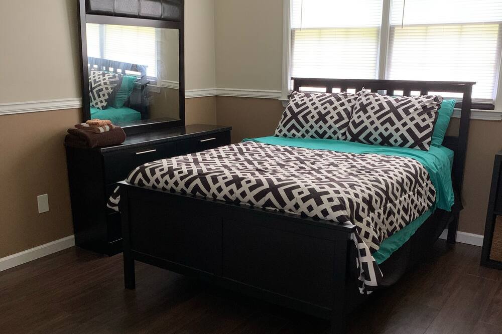Photo of Bedroom in Jacksonville