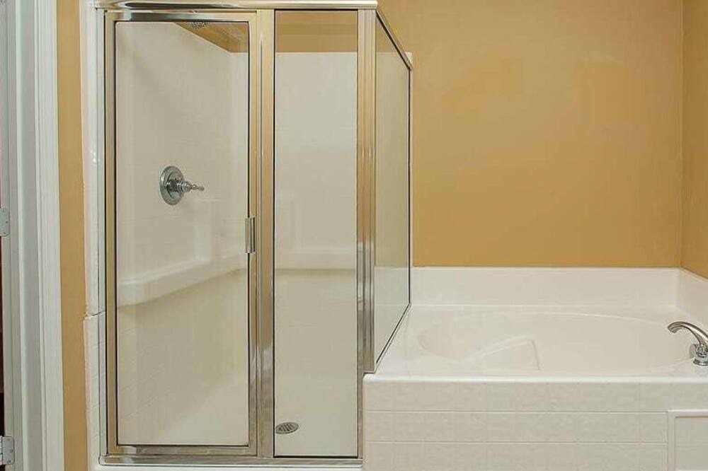 Photo of Bathroom in Calabash