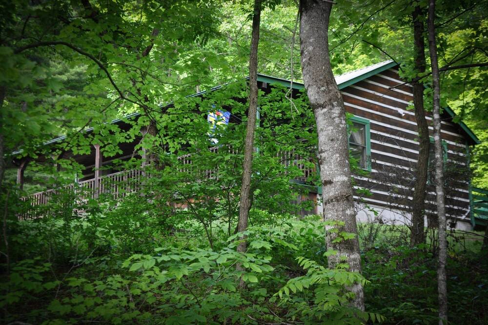 Photo of Outdoor in Spruce Pine