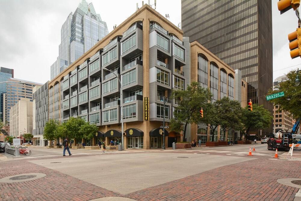 Photo of Others in Downtown Austin