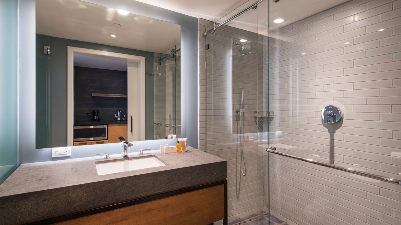 Photo of Bathroom in Waikoloa