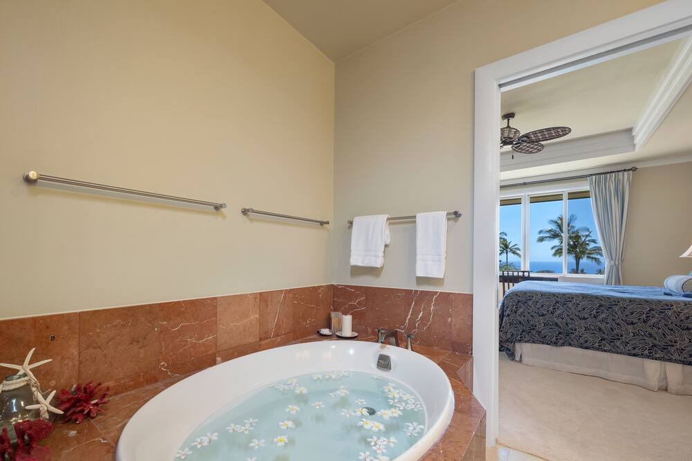 Photo of Bathroom in Kamuela