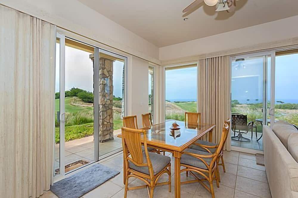 Photo of Bedroom in Kamuela