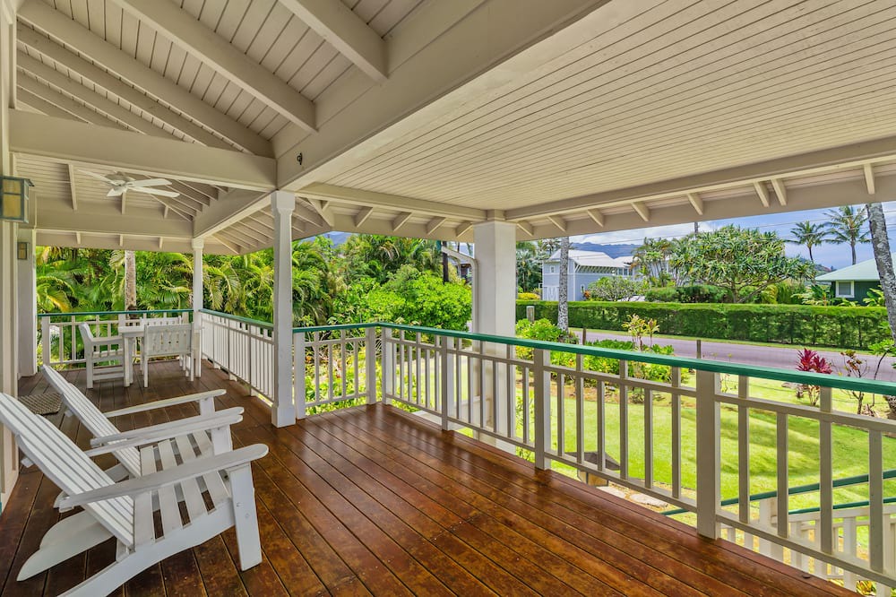 Photo of Others in Hanalei