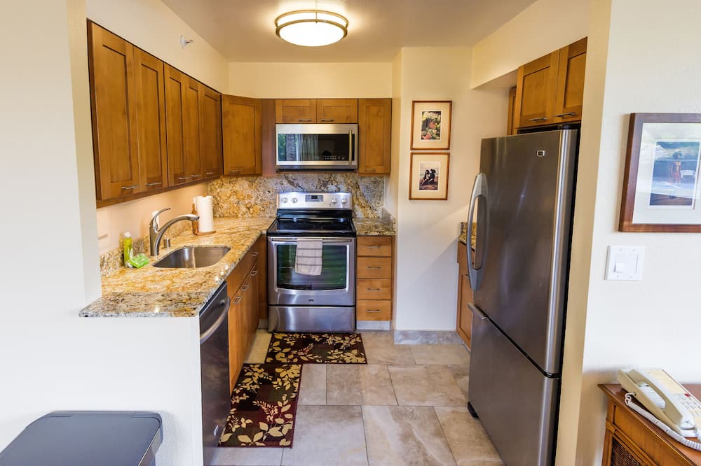 Photo of Kitchen in Kahana