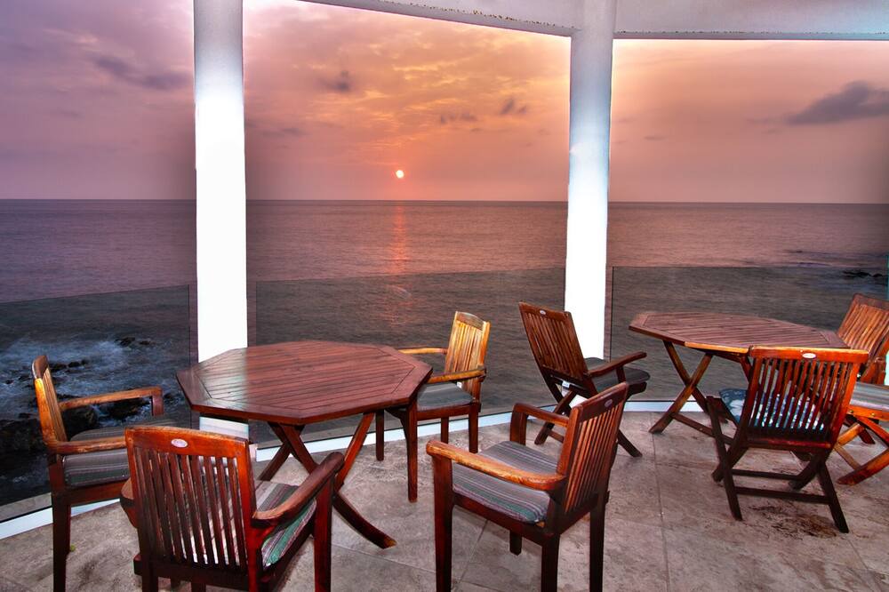 Photo of Bedroom in Kahaluu Bay
