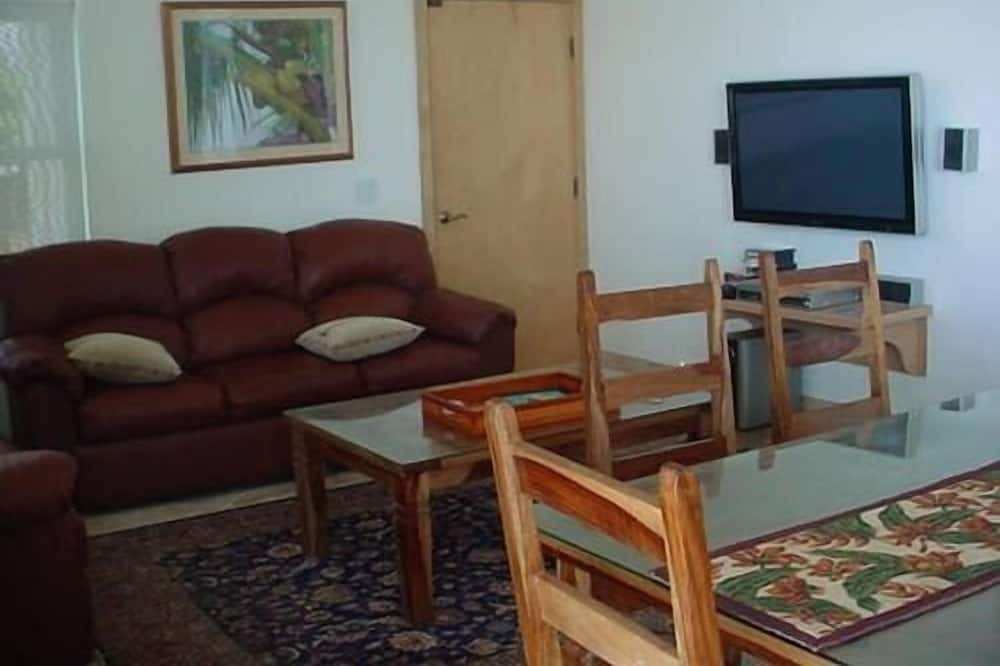 Photo of Bedroom in Kahaluu Bay