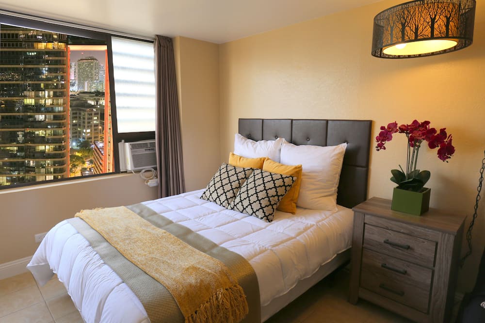Photo of Bedroom in McCully - Moiliili