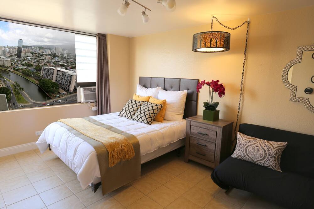 Photo of Bedroom in McCully - Moiliili