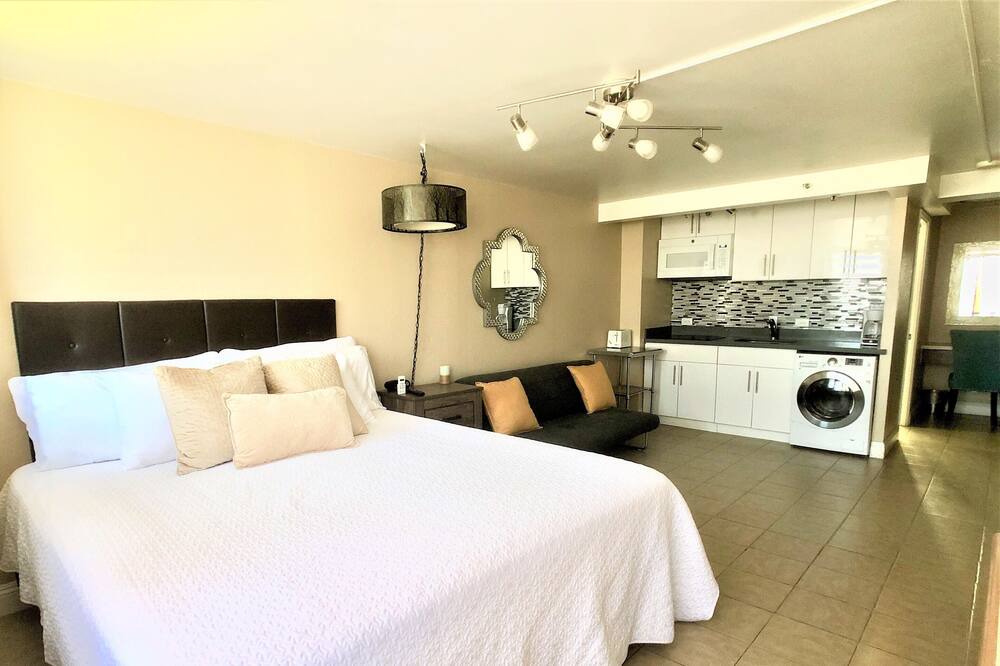 Photo of Bedroom in McCully - Moiliili