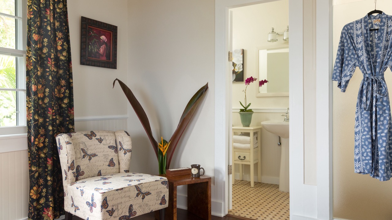 Photo of Bathroom in Holualoa