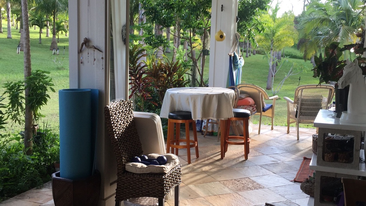 Photo of Patio Balcony in Haiku