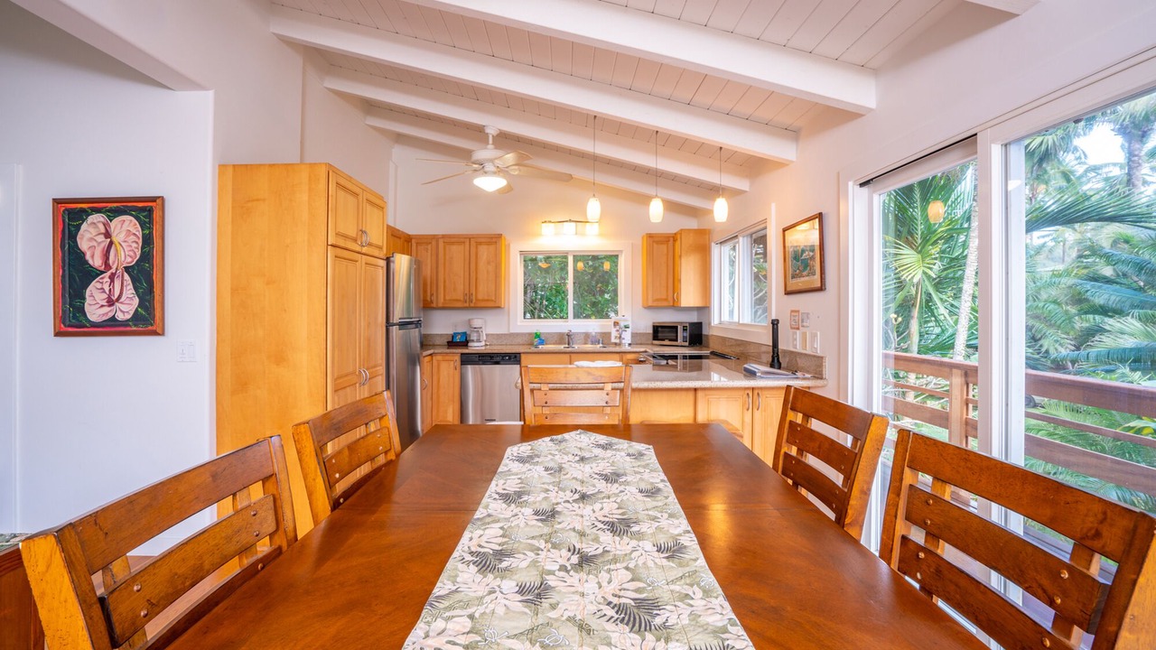 Photo of Kitchen in Kilauea