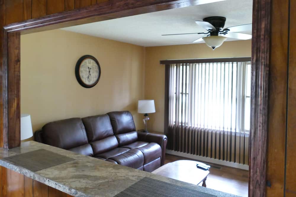Photo of Livingroom in Brogden