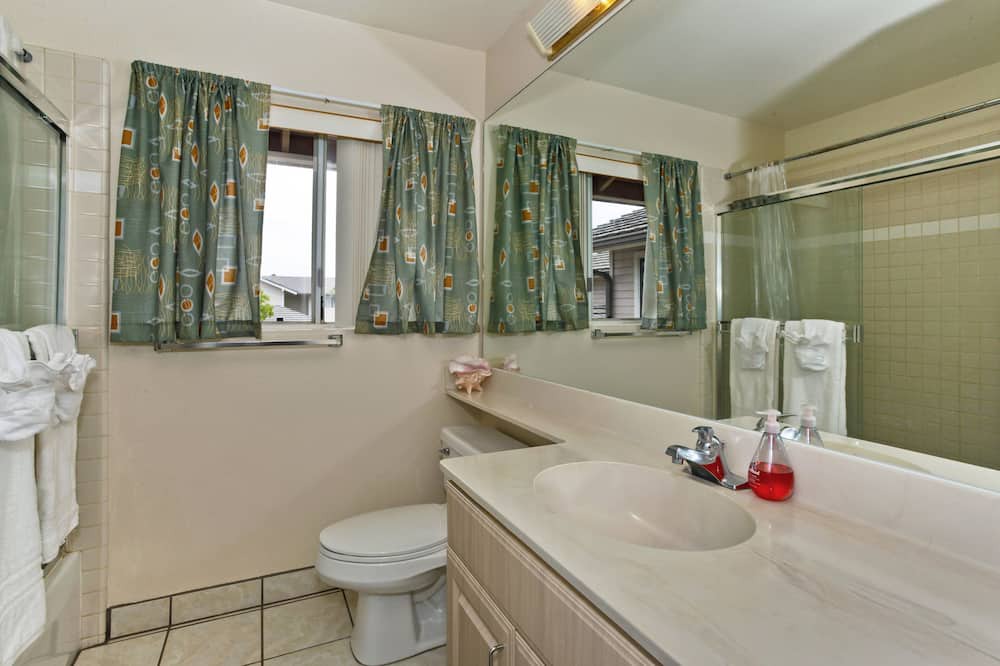 Photo of Bathroom in Ko Olina