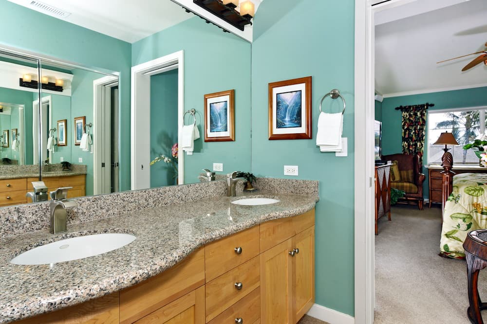 Photo of Bathroom in Ko Olina