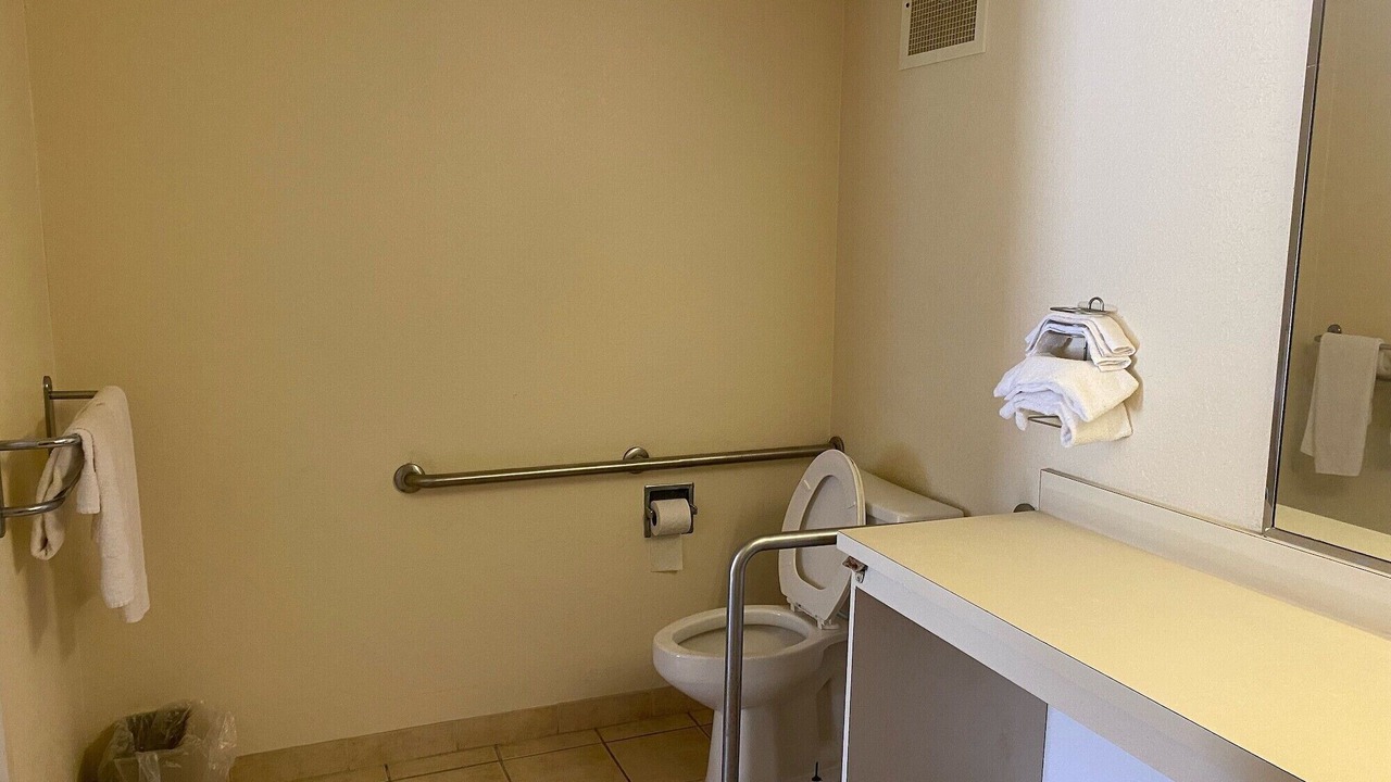 Photo of Bathroom in Sandersville