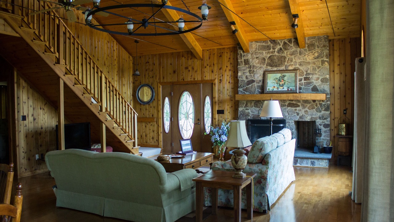 Photo of Livingroom in Esmont