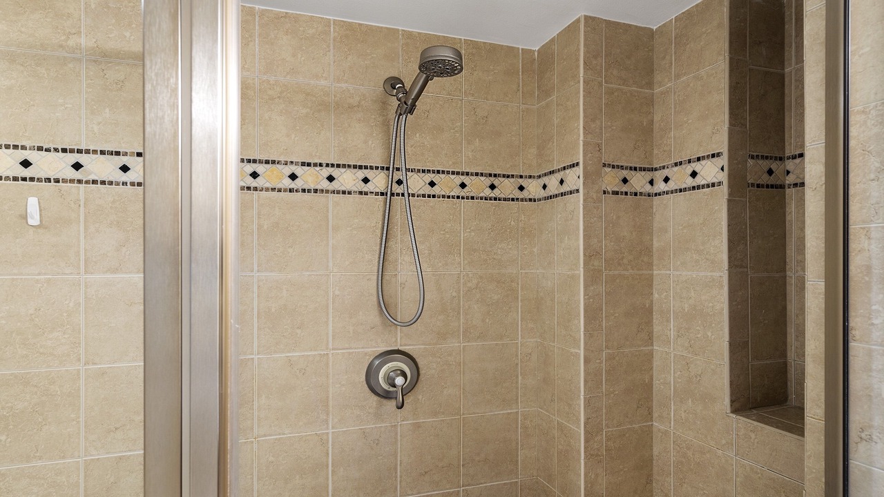 Photo of Bathroom in Waikoloa
