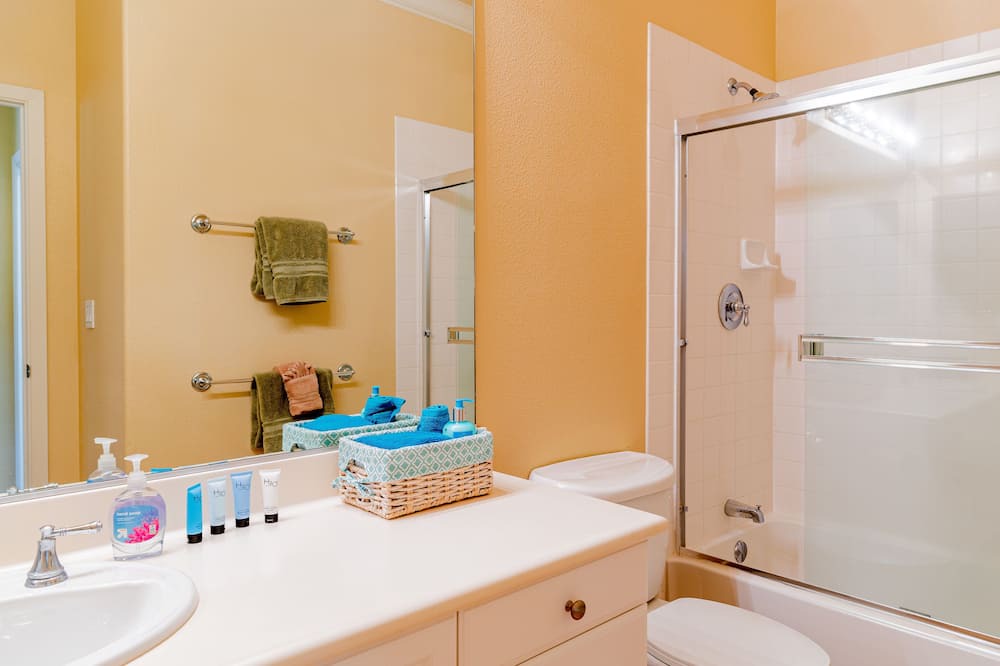 Photo of Bathroom in Ko Olina