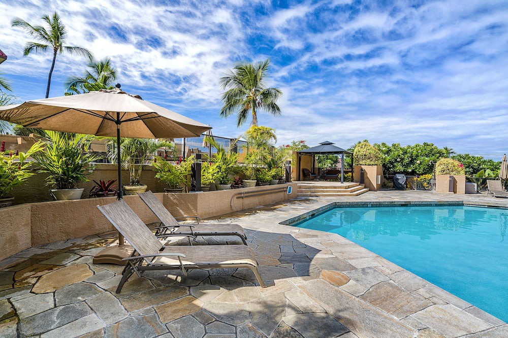 Photo of Outdoor in Historic Kailua Village
